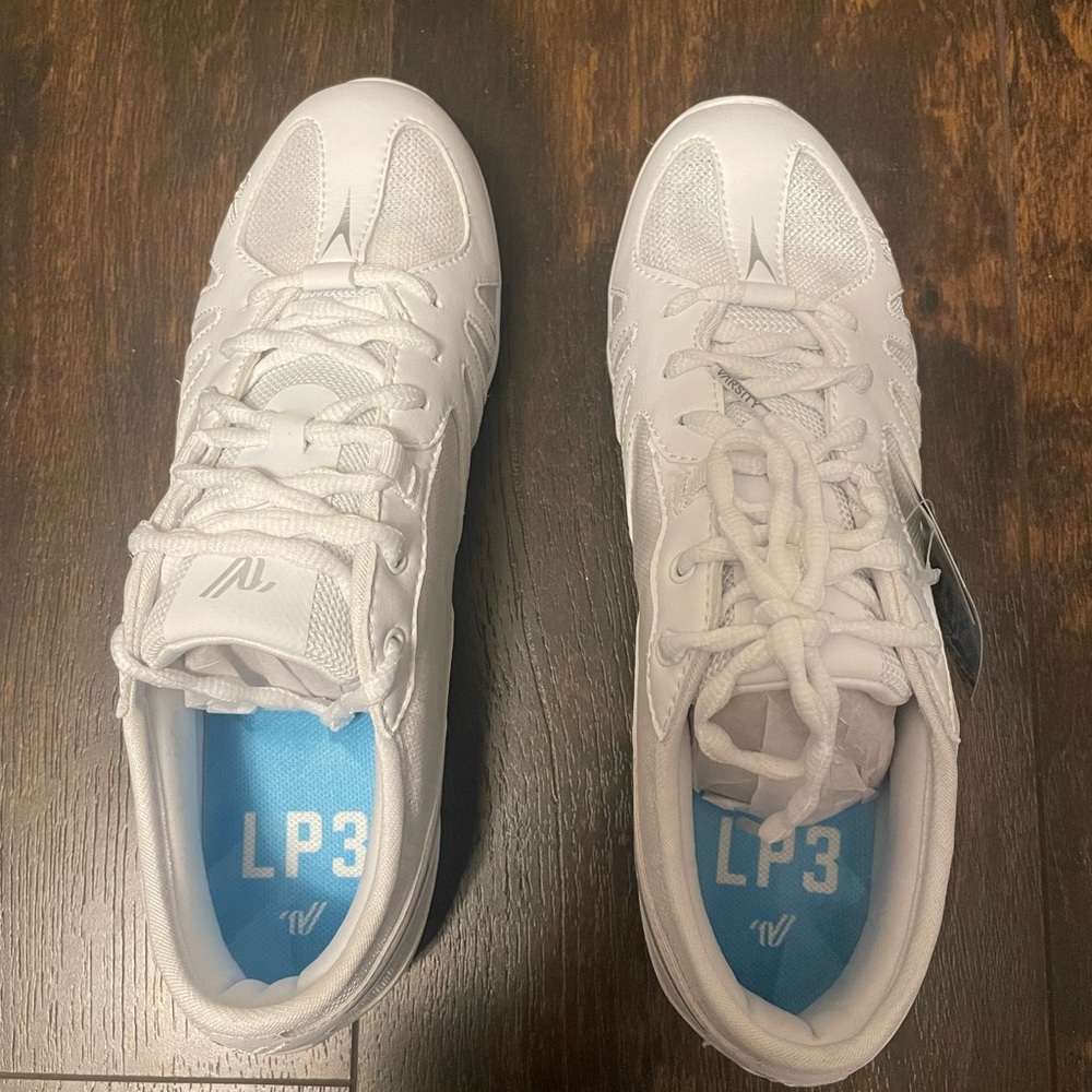 VARSITY CHEER SHOES